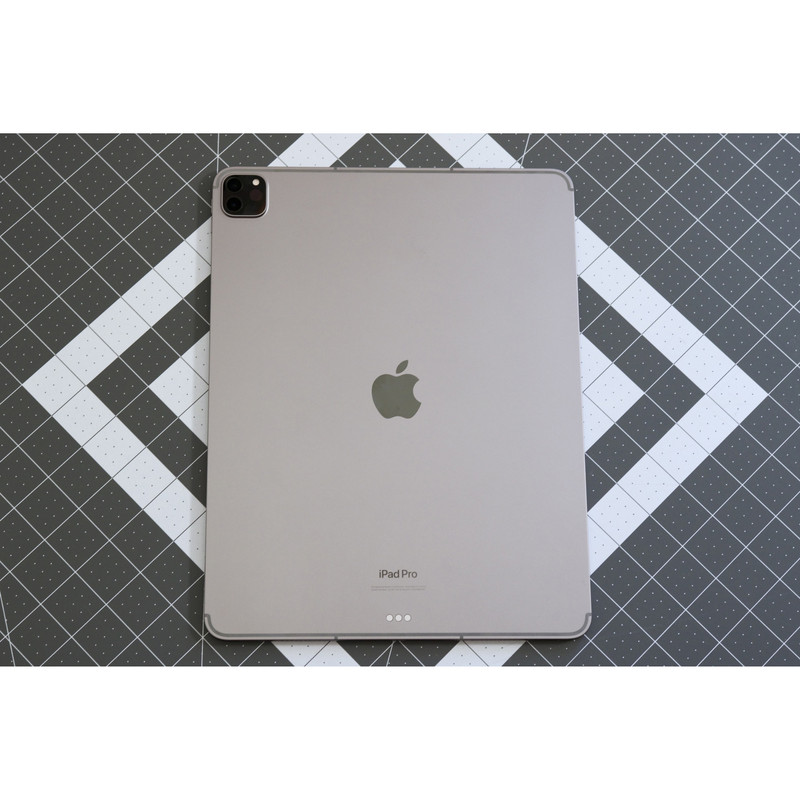 تبلت اپل iPad Pro 12.9 2022 وایفای ظرفیت 128 گیگابایت و رم 8 گیگابایت